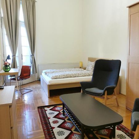 Andrassy Suite Budapest Exterior foto