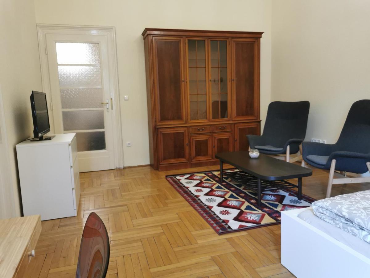 Andrassy Suite Budapest Exterior foto
