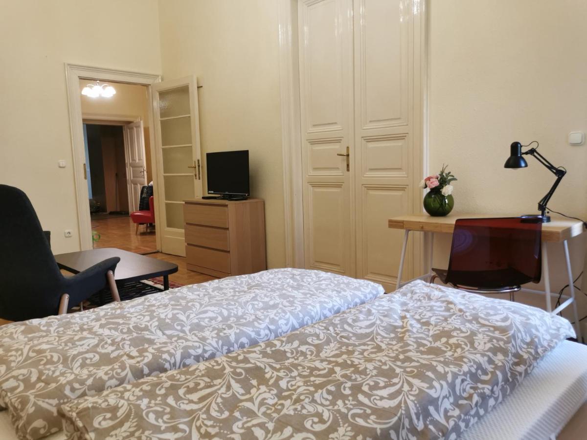 Andrassy Suite Budapest Exterior foto