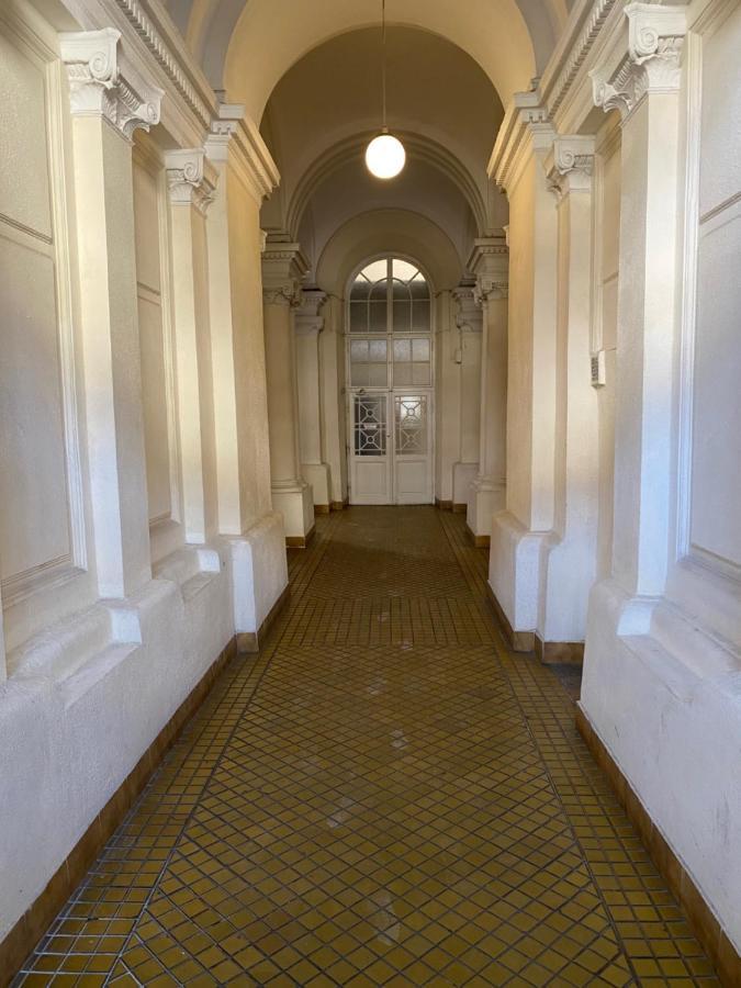 Andrassy Suite Budapest Exterior foto